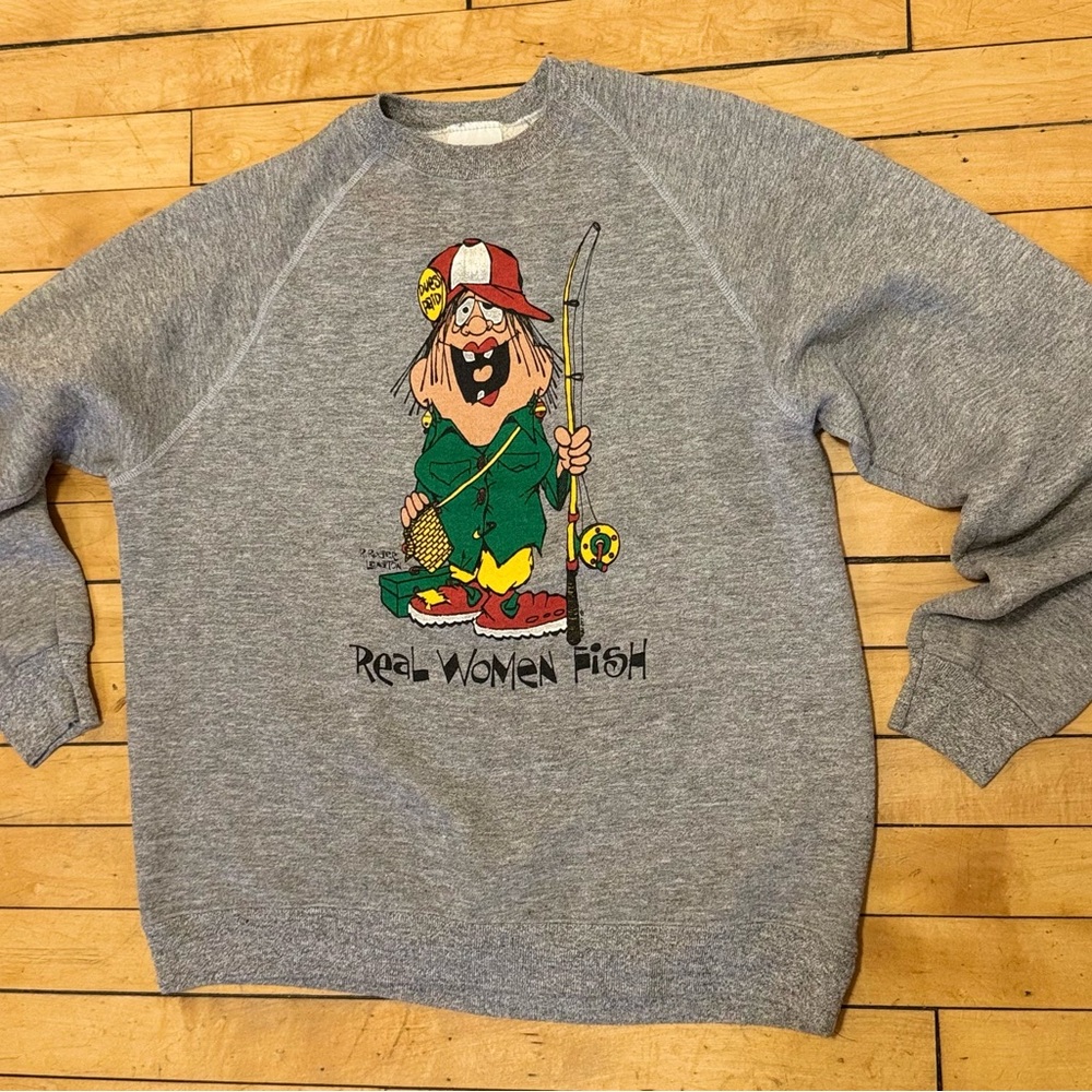 Vintage 80s 1986 Stedman"Real Women Fish"Crewneck Sweatshirt - Made In USA - XL